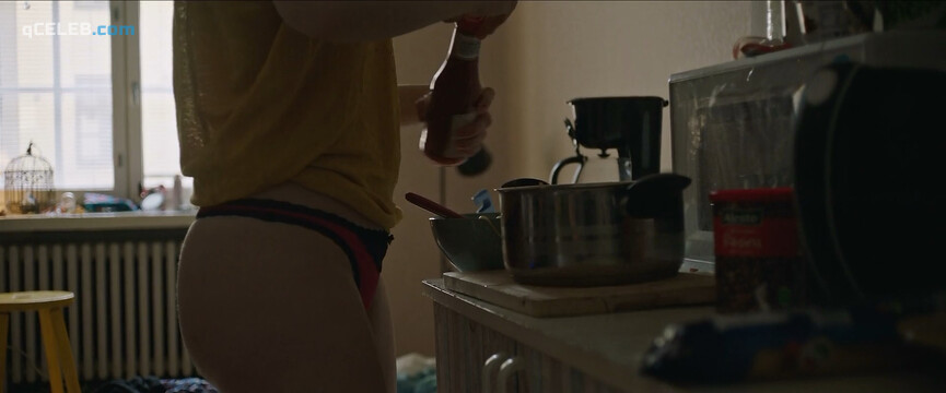13. Roosa Soderholm nude, Maria Ylipaa sexy – Baby Jane (2019)