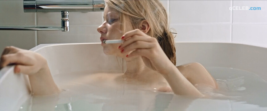 3. Roosa Soderholm nude, Maria Ylipaa sexy – Baby Jane (2019)