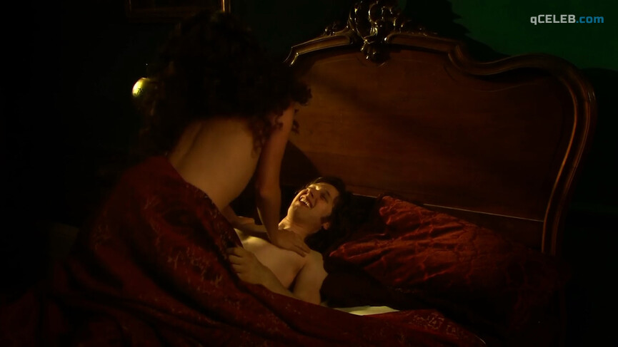 1. Zoe Tapper nude – Desperate Romantics s01e03 (2009)