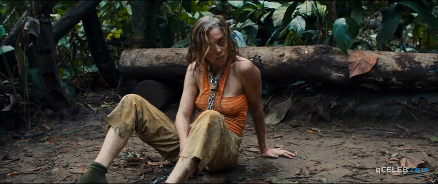 10. Julianne Nicholson sexy, Karen Quintero sexy, Laura Castrillon sexy – Monos (2019)