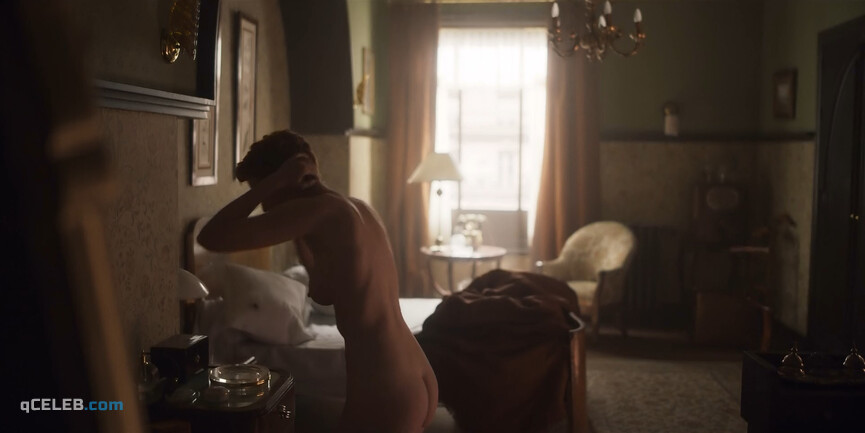 4. Ana Polvorosa nude – Cable Girls s05e05 (2020)