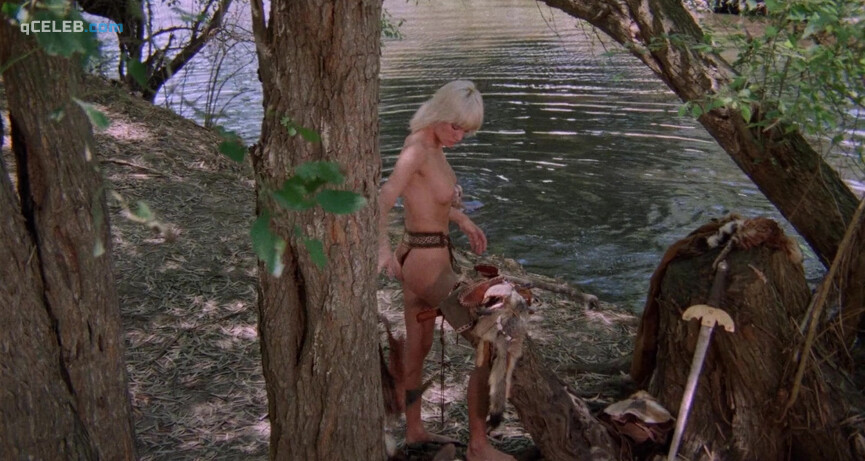 2. Danitza Kingsley nude, Mindi Miller nude – Amazons (1986)