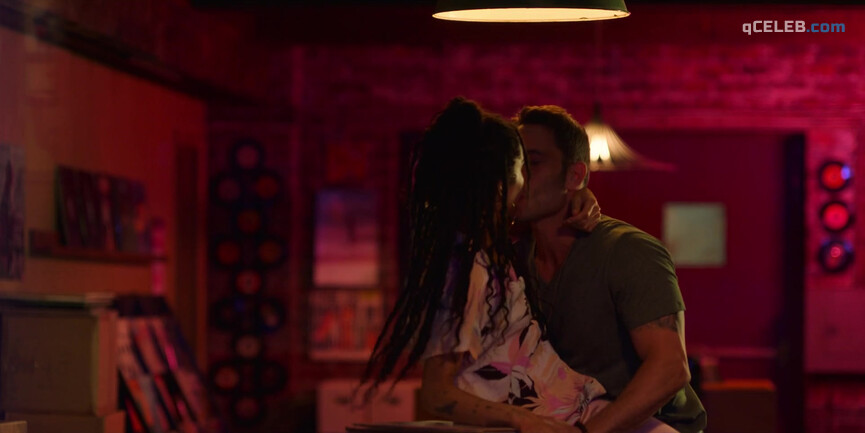 8. Zoe Kravitz nude – High Fidelity s01e01 (2020)