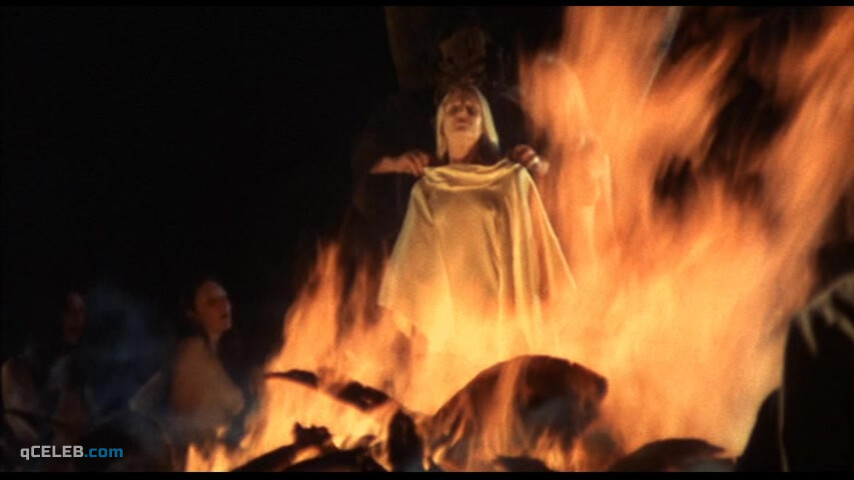 1. Unknown nude – Race with the Devil (1975)