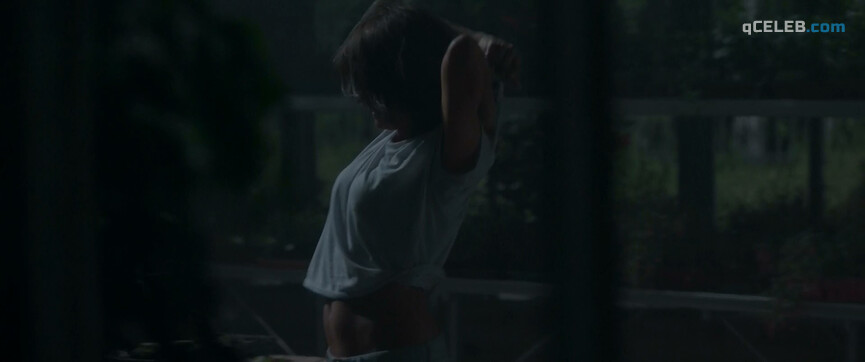 7. Florence Foresti nude, Perrette Souplex nude – Ladies (2017)