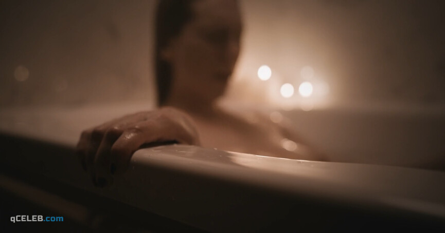 14. Laura Tremblay nude, Sylverine Saul-Nurse sexy – Drowning (2019)