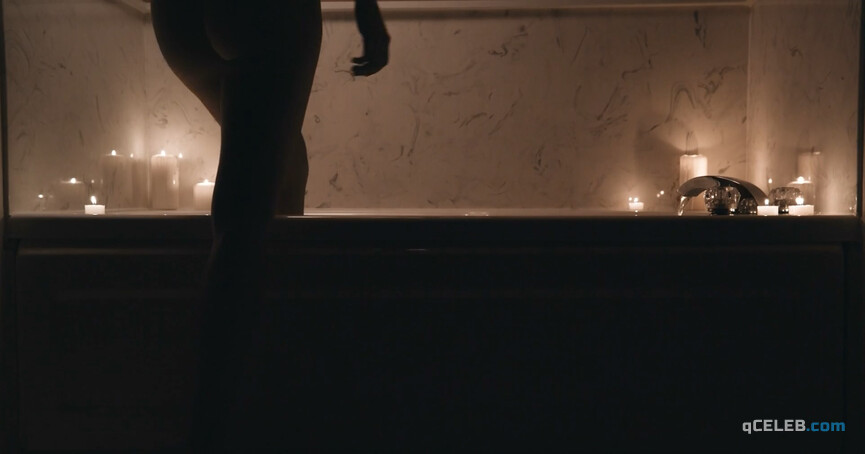 15. Laura Tremblay nude, Sylverine Saul-Nurse sexy – Drowning (2019)