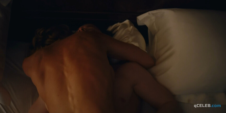 1. Lucile Jaillant sexy – White House Farm s01e06 (2020)