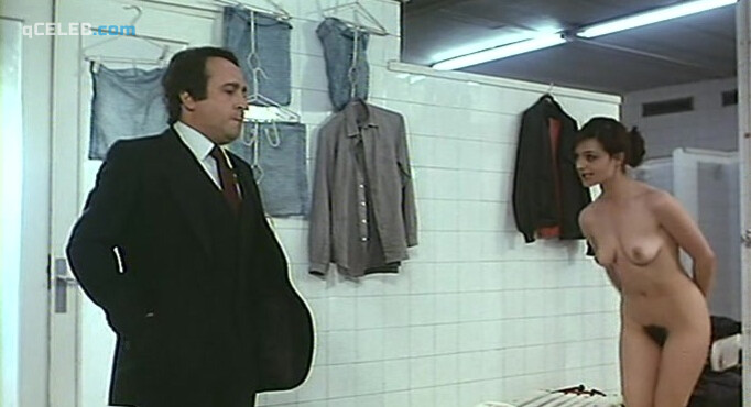 11. Azucena Hernandez nude – El erótico enmascarado (1980)