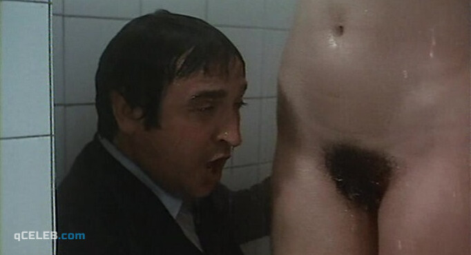 26. Azucena Hernandez nude – El erótico enmascarado (1980)