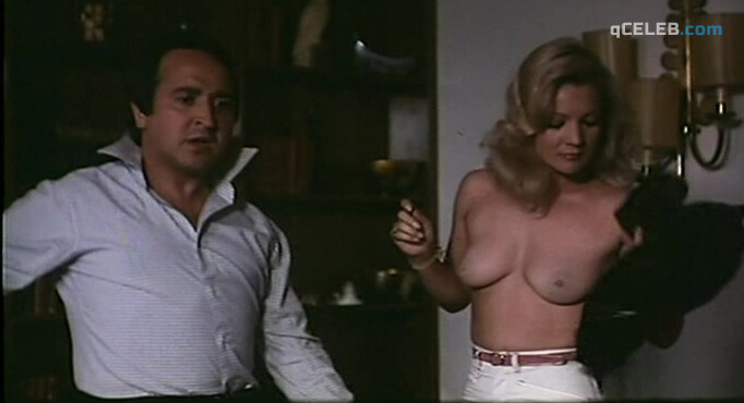 10. Maria Salerno nude – El erótico enmascarado (1980)