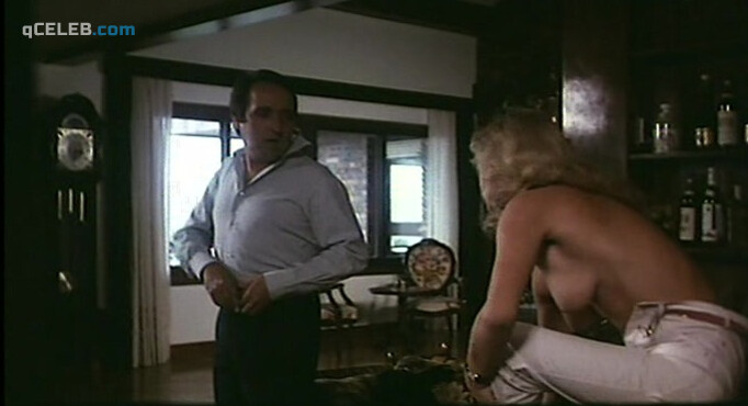 11. Maria Salerno nude – El erótico enmascarado (1980)
