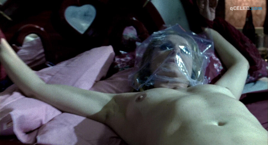 24. Zezé Polessa nude, Juliana Knust nude – Lost and Found (2007)