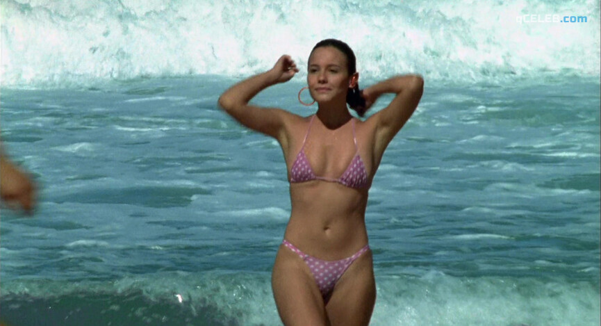 8. Zezé Polessa nude, Juliana Knust nude – Lost and Found (2007)