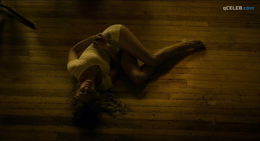 9. Laura Vandervoort sexy, Tristan Risk nude – Rabid (2019)