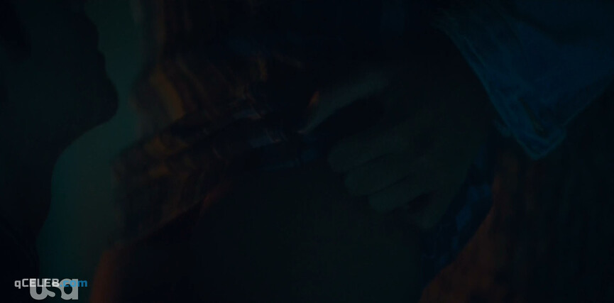 12. Willa Fitzgerald sexy, Marlo Kelly sexy, Herizen F. Guardiola sexy – Dare Me s01e01 (2019)