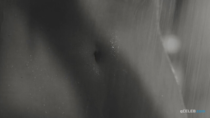 5. Vanessa Aleksander sexy – Ultraviolet s02e07 (2019)