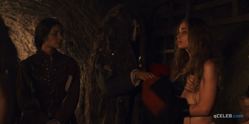 4. Federica Fracassi nude – Luna Nera s01e06 (2020)