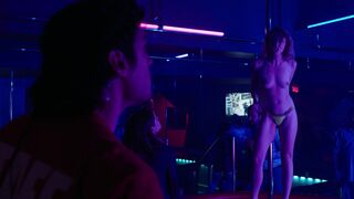 Erin Ownbey nude, Kelli Berglund nude – Heels s01e03 (2021)