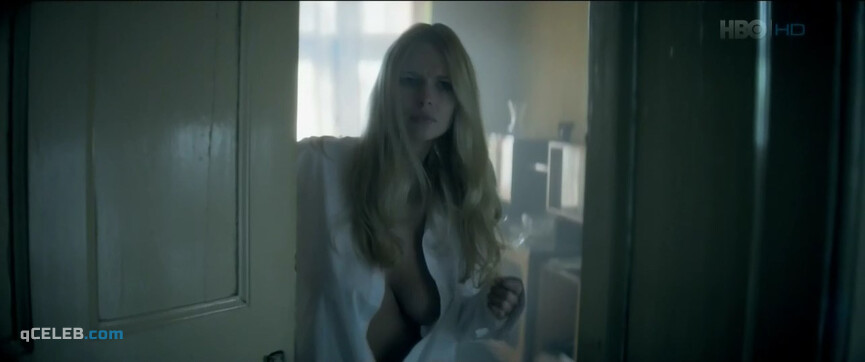 15. Karolina Szymczak nude, Luiza Janiszewska nude – Stars (2017)