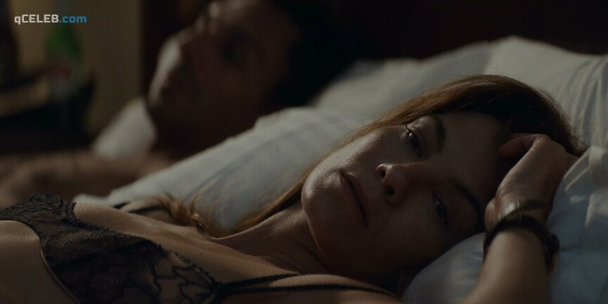 6. Stefania LaVie Owen sexy, Michelle Monaghan sexy – Messiah s01e08-09 (2020)