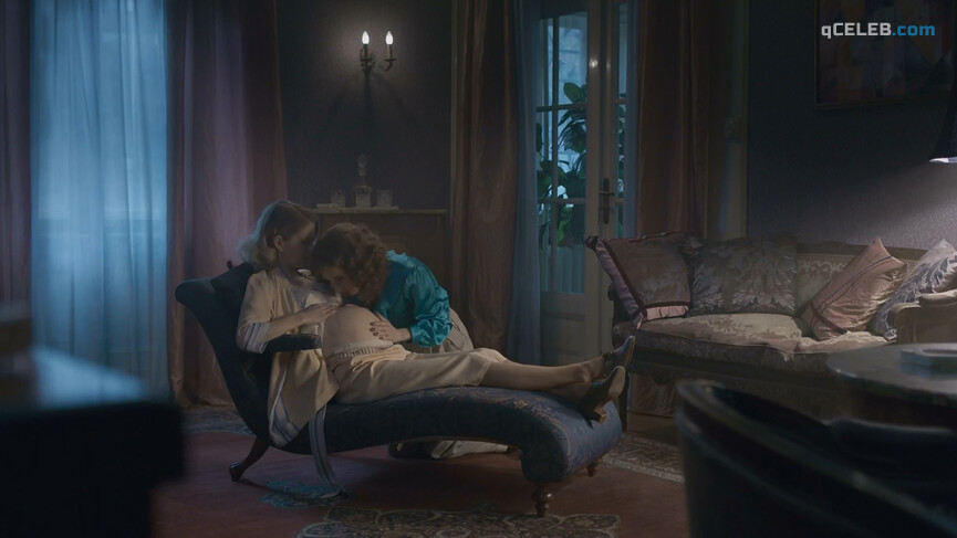 2. Hanna Alstrom nude, Carice van Houten sexy – The Glass Room (2019)