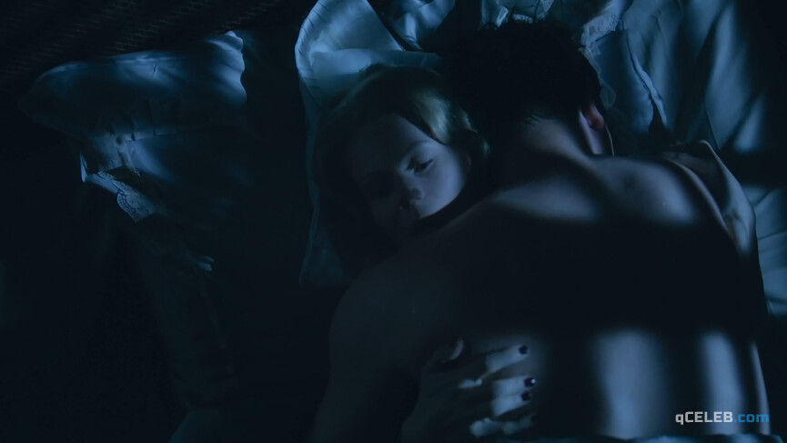 9. Hanna Alstrom nude, Carice van Houten sexy – The Glass Room (2019)