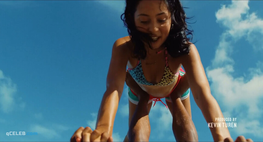 2. Alexa Demie sexy – Waves (2019)