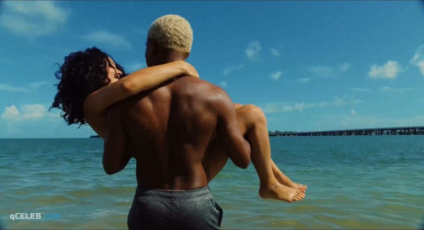 4. Alexa Demie sexy – Waves (2019)