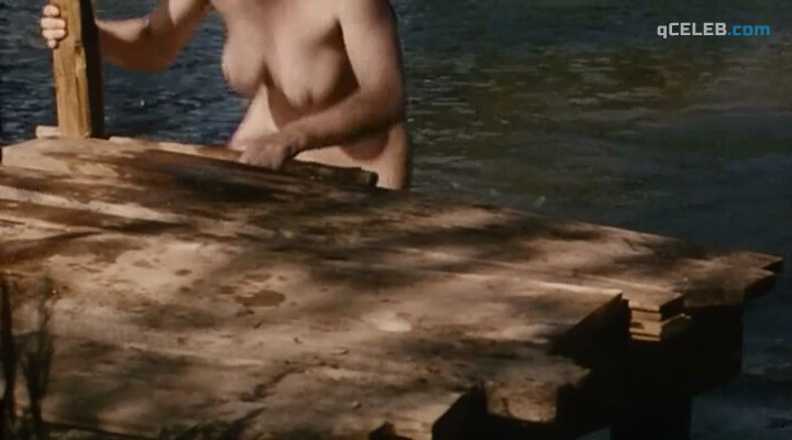 2. Heather Weeks nude, Laura Fraser nude – Left Luggage (1998)