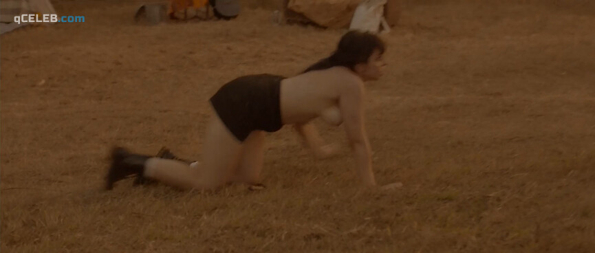 4. Maria Riot nude – If the Apocalypse Comes, Fuck Me (2018)