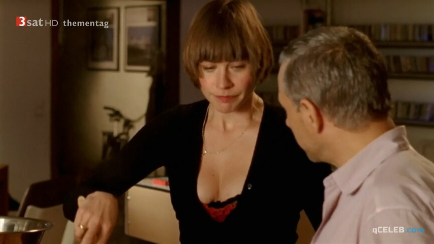 3. Christiane Paul nude – Ein verlockendes Angebot (2006)