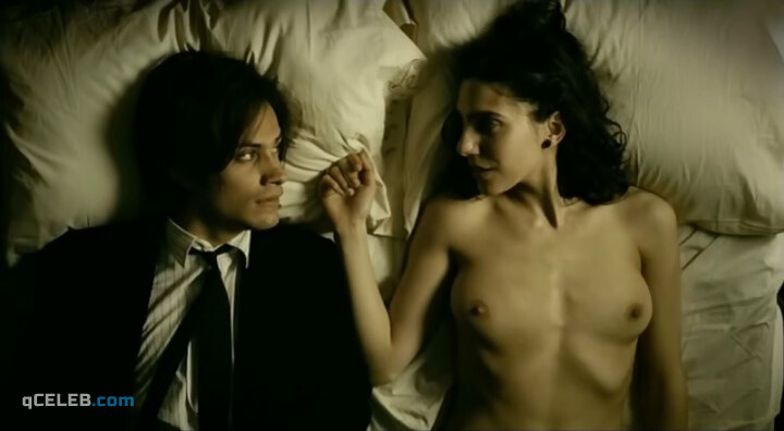 1. Mariana Anghileri nude, Analia Couceyro nude, Ana Celentano nude – The Past (2007)