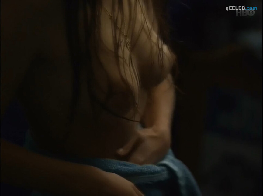 10. Zea Duprez nude – Meteorites (2018)