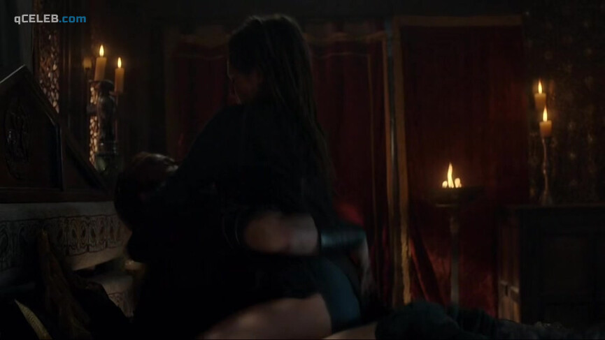 2. Emily Cox sexy – The Last Kingdom s04e02 (2015)