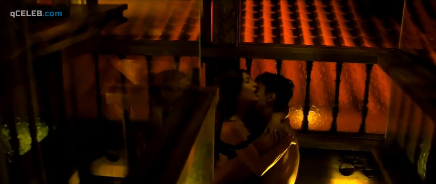 7. Nathalie Hart nude, Coleen Garcia sexy – Sin Island (2018)