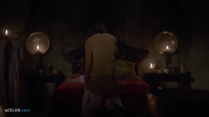 2. Millie Brady sexy – The Last Kingdom s02e06 (2015)