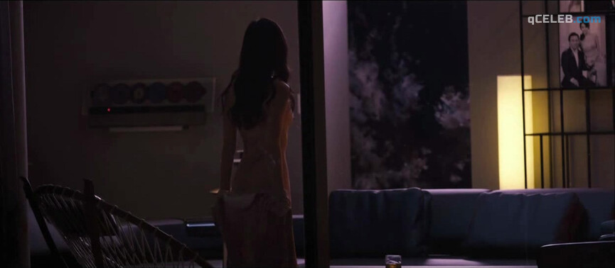 11. Park Si-yeon nude, Yoon-Jae nude – The Scent (2012)