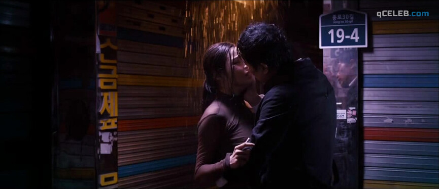 17. Park Si-yeon nude, Yoon-Jae nude – The Scent (2012)