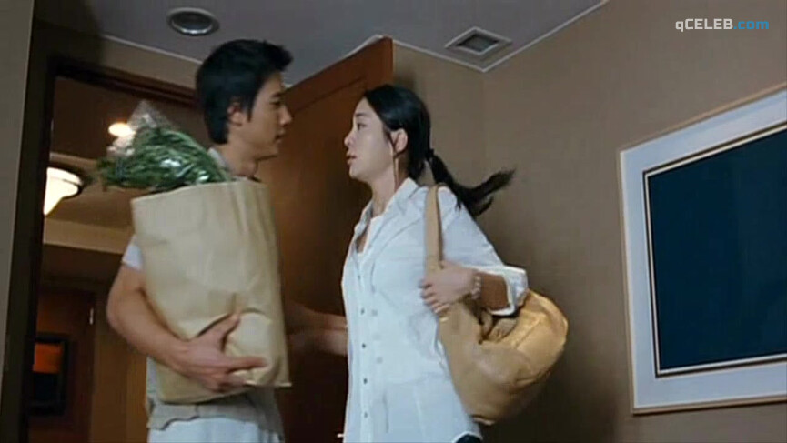1. Lee Min-jeong sexy – Searching for the Elephant (2009)