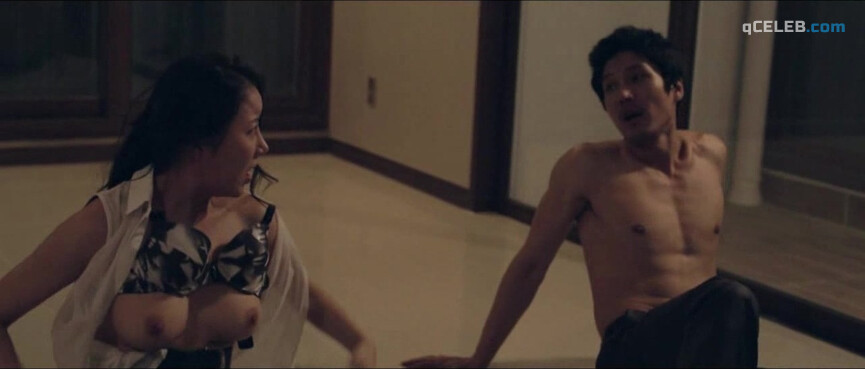 19. Ha Na-kyeong nude – House with a Nice View (2012)