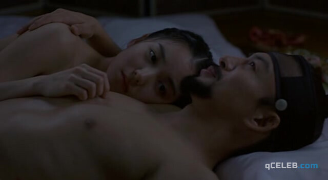 17. Choi Ban-ya nude, Lee So-yeon nude, Do-yeon Jeon nude – Untold Scandal (2003)