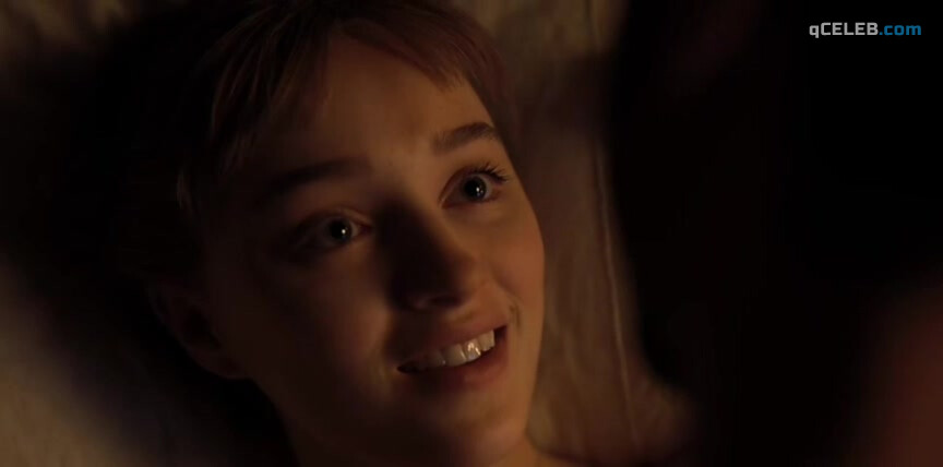 7. Phoebe Dynevor sexy – Bridgerton s01e05 (2020)