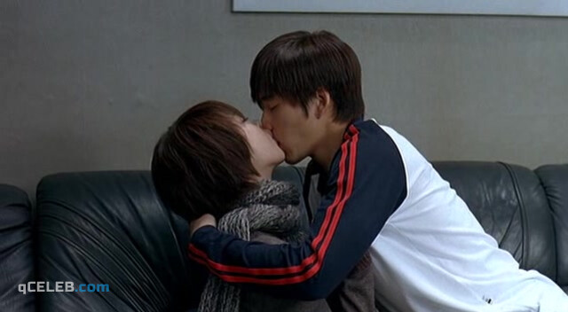 2. Kim Min-jung sexy – Flying Boys (2004)
