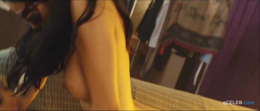 6. Lee El nude – One Thing She Doesn't Have (2014)