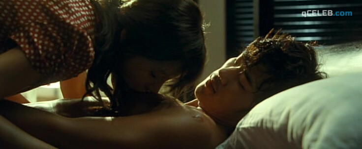 4. Park Si-yeon sexy – Marine Boy (2009)