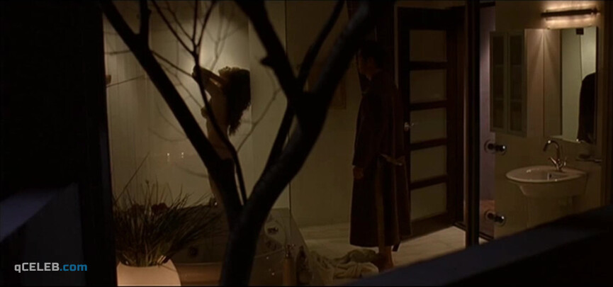 4. Kim Hye-soo nude – Hypnotized (2004)