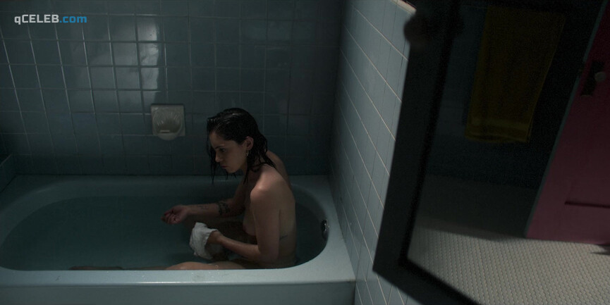 5. Rosa Salazar nude – Brand New Cherry Flavor s01e01 (2021)