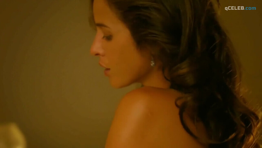 5. Paula Prendes sexy – Victor Ros s02e06 (2016)