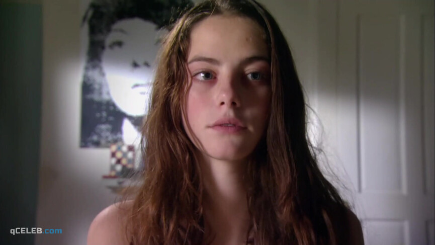 1. Kaya Scodelario sexy – Skins s03e08 (2009)